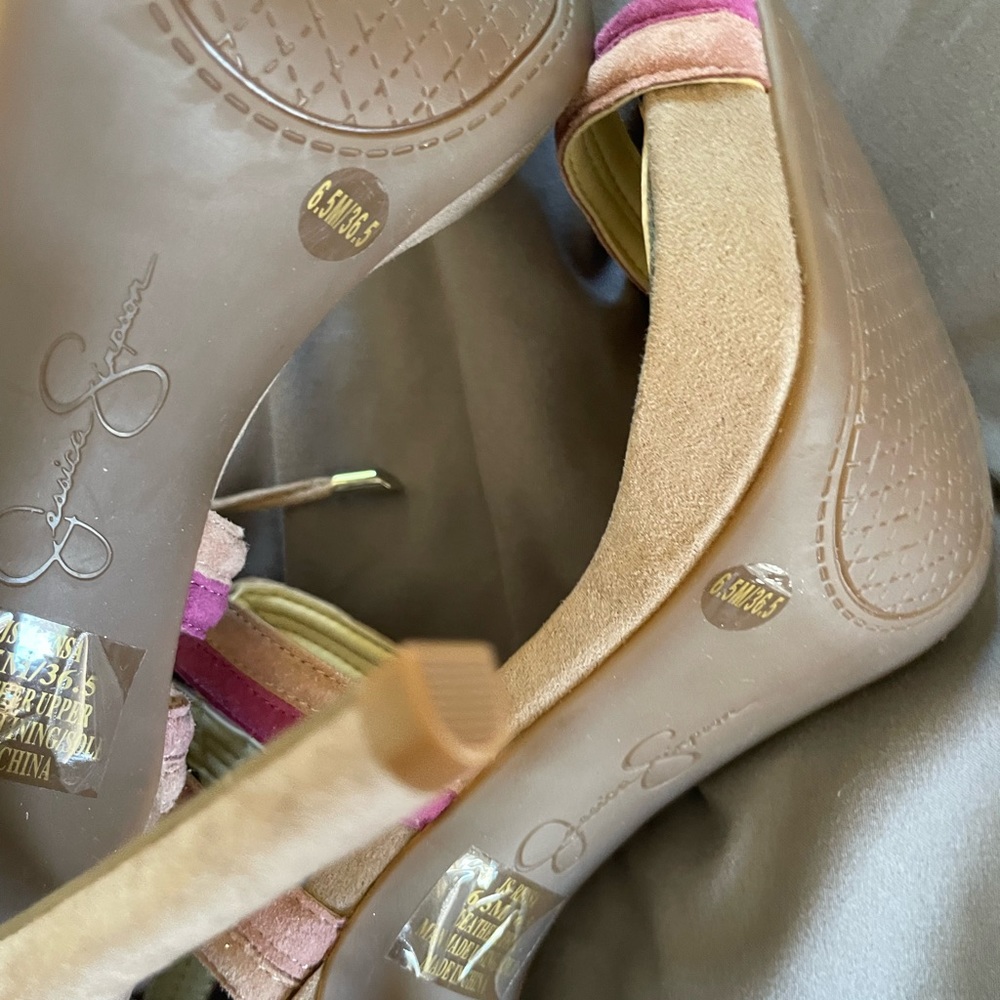 Jessica Simpson - Picture 11 of 14